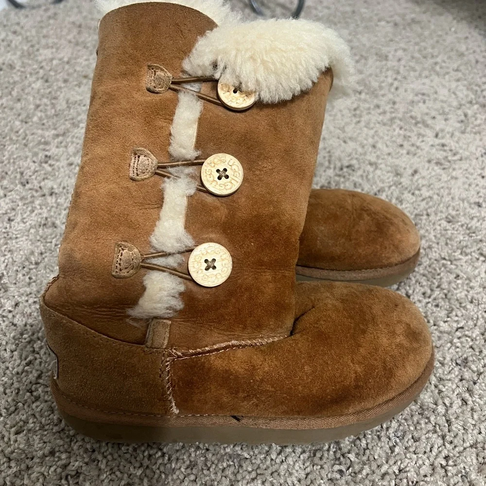 UGGs girls - Picture 6 of 9